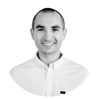 Zdjęcie portretowe Pawła Kiermaszka - założyciela firmy Soha.